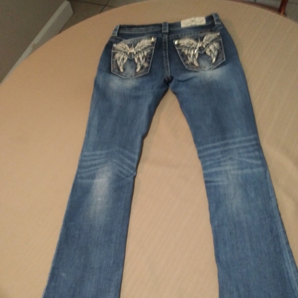 Miss Me Jeans - Picture 2 of 5